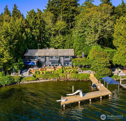 18 Holly Ln, Mercer Island, WA, 98040 | Card Image