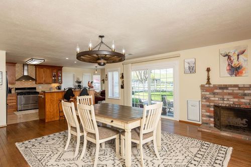 34521 Bernard Rd, Tracy, CA, 95377-9356 | Card Image
