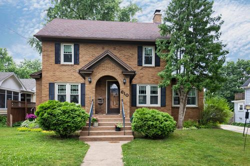 610 Short St, Fort Atkinson, WI, 53538-1429 | Card Image