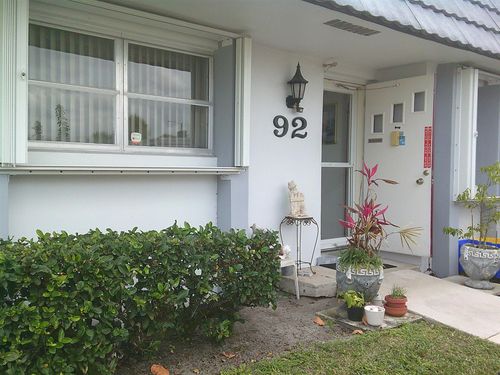 apt-92-2886 Fernley Dr E, West Palm Beach, FL, 33415-8330 | Card Image