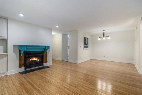 708 Woodcliff Dr, Atlanta, GA, 30350-3162 | Card Image