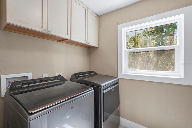 111 Faubel St, House other with 3 bedrooms, 3 bathrooms and null parking in Siesta Key FL | Image 85