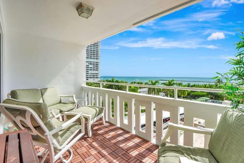 609-2000 S Ocean Dr, Fort Lauderdale, FL, 33316-3804 | Card Image
