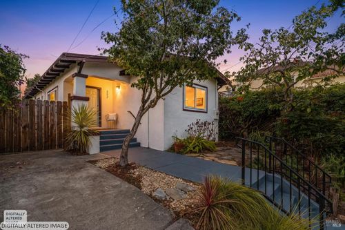 382 43rd St, Oakland, CA, 94609-2223 | Card Image
