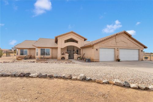 10776 Joshua Rd, Oak Hills, CA, 92344-9743 | Card Image