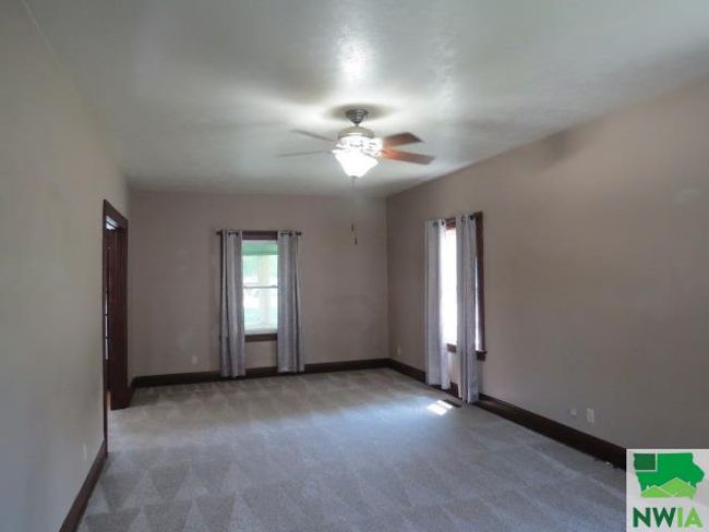 45 3 Rd Ave Se, House other with 4 bedrooms, 3 bathrooms and null parking in Le Mars IA | Image 6