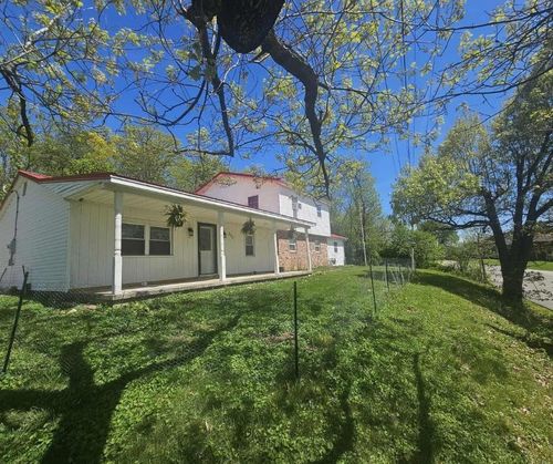 805 Calverts Ln, West Portsmouth, OH, 45663-6144 | Card Image