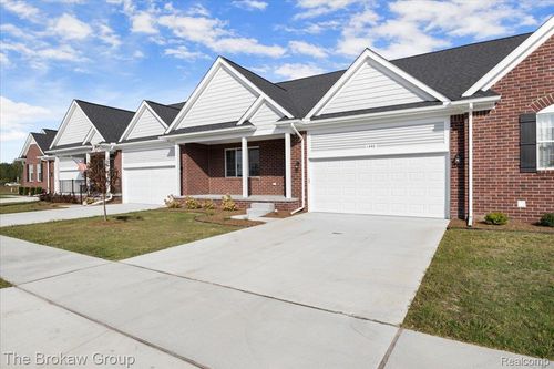 1440 Lincoln St, Lapeer, MI, 48446-1292 | Card Image