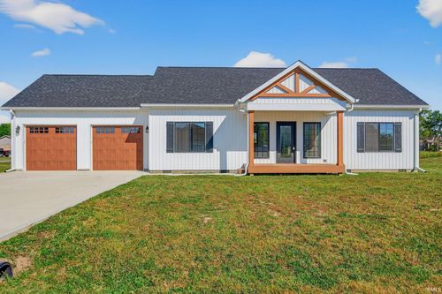 203 Eagle Dr, Sweetser, IN, 46987 | Card Image