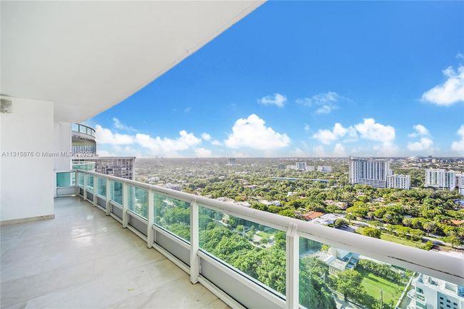 APT-2605 - 1643 Brickell Ave, Condo with 2 bedrooms, 3 bathrooms and null parking in Miami FL | Image 15