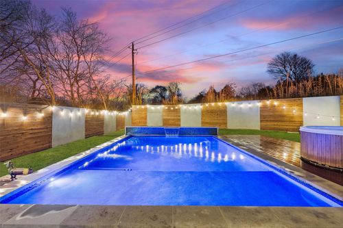 a-4800 Vinson Dr, Austin, TX, 78745-2149 | Card Image