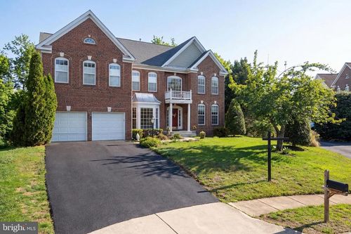 12494 Cliff Edge Dr, HERNDON, VA, 20170-2091 | Card Image