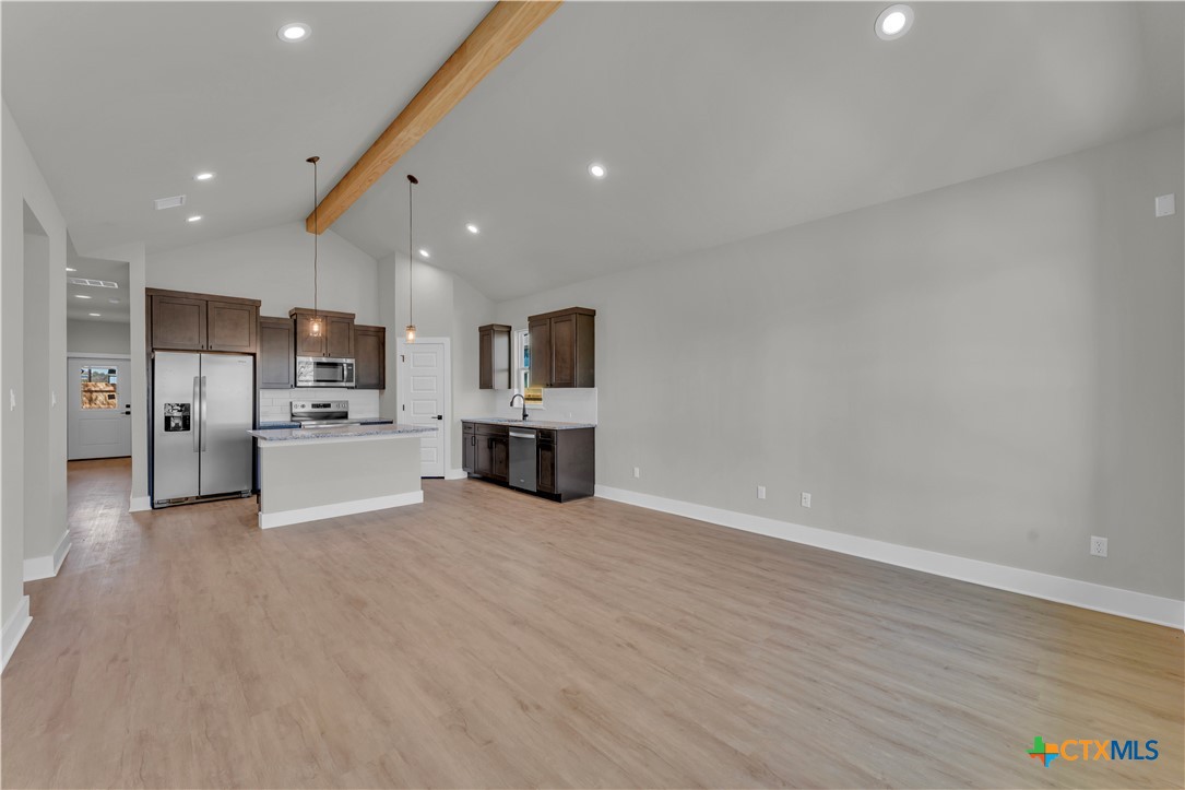 Residential in Bertram 3