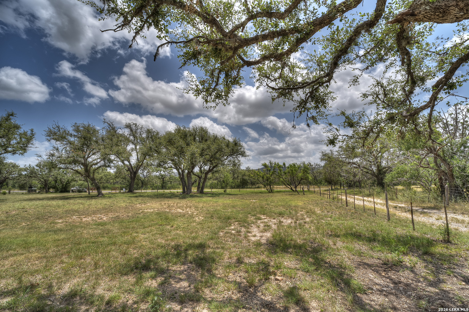 Land in Leakey 5