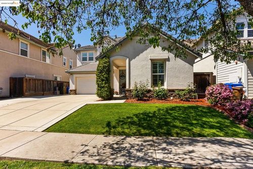 907 Snapdragon Way, Brentwood, CA, 94513-6388 | Card Image