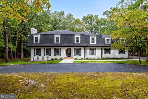 40 E Centennial Dr, MEDFORD, NJ, 08055-8139 | Card Image