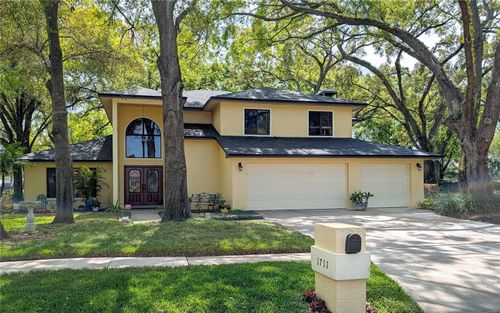 1711 Magdalene Manor Drive, TAMPA, FL, 33613 | Card Image