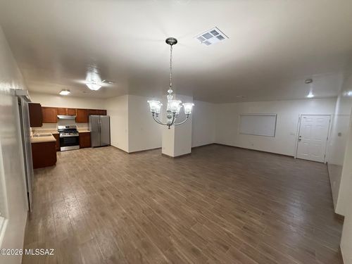 6274 S Iron Brand Dr, Tucson, AZ, 85757-7667 | Card Image