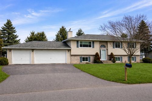 1607 N Adams Ave, Marshfield, WI, 54449-6010 | Card Image