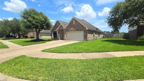 4109 Oak Point Dr, Pearland, TX, 77581-5424 | Card Image
