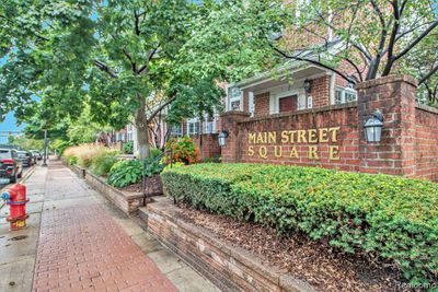 1332 S Main Street, Condo with 2 bedrooms, 1 bathrooms and null parking in Royal Oak MI | Image 3