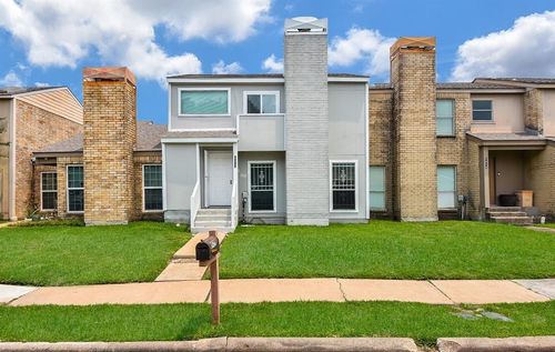 6418 Cambridge Glen Ln, Houston, TX, 77035-3903 | Card Image