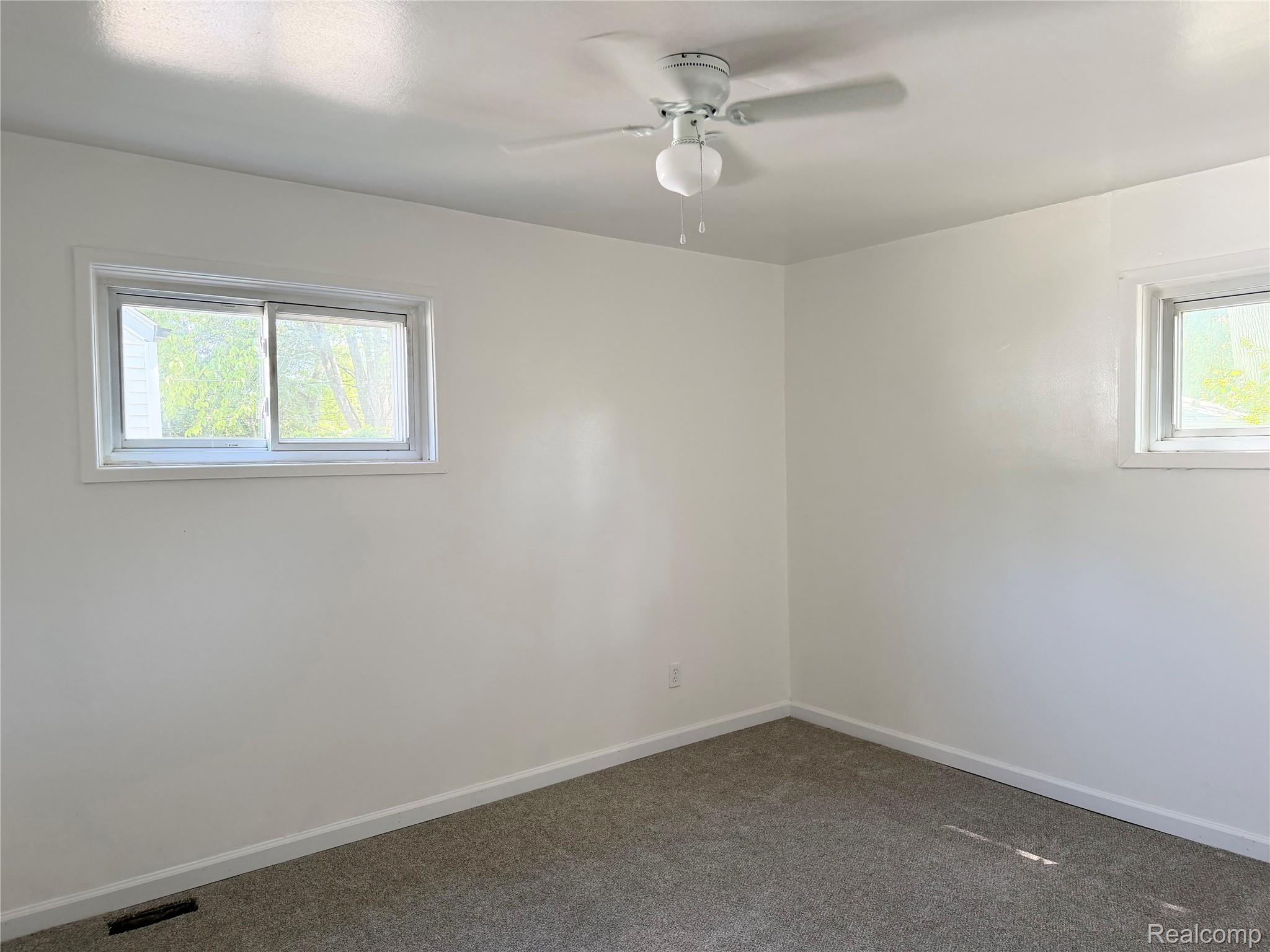 Residential Lease in Inkster 5