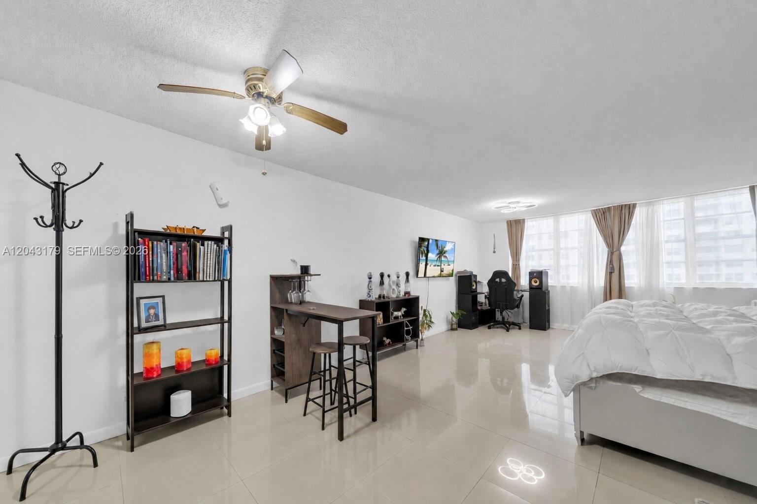 Residential Lease in Sunny Isles Beach 4