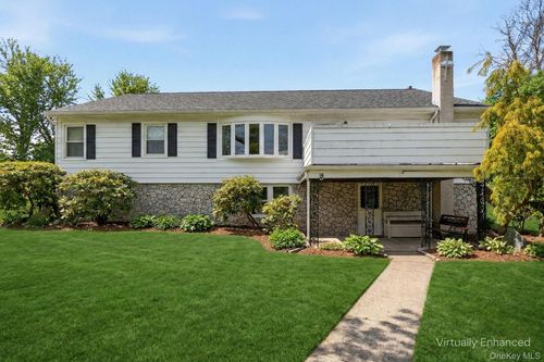 5 N Shenorock Dr, Yorktown Heights, NY, 10598-6448 | Card Image