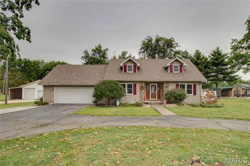 23606 Bittersweet Pl, Jerseyville, IL, 62052-3551 | Card Image