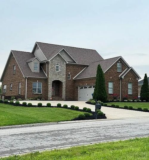 113 Jenn Oak Lane, Harrodsburg, KY, 40330 | Card Image