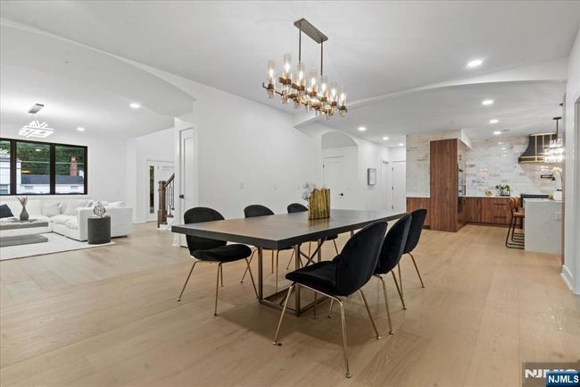 45 Riverview Ter, House other with 6 bedrooms, 6 bathrooms and null parking in Mahwah NJ | Image 11