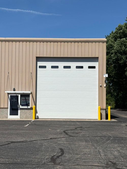 19-and-20-120 Aniline Avenue N, Holland, MI, 49424 | Card Image