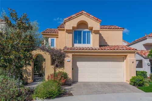 17 Las Cruces, Irvine, CA, 92614-5301 | Card Image