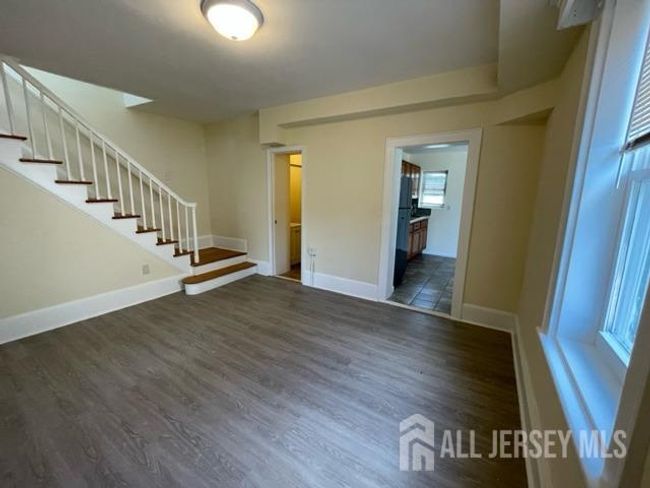 171 Washington Rd, House other with 5 bedrooms, 2 bathrooms and null parking in Sayreville NJ | Image 6