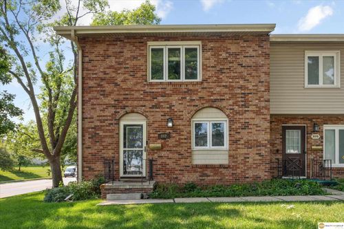 802 N 121st St, Omaha, NE, 68154-1442 | Card Image