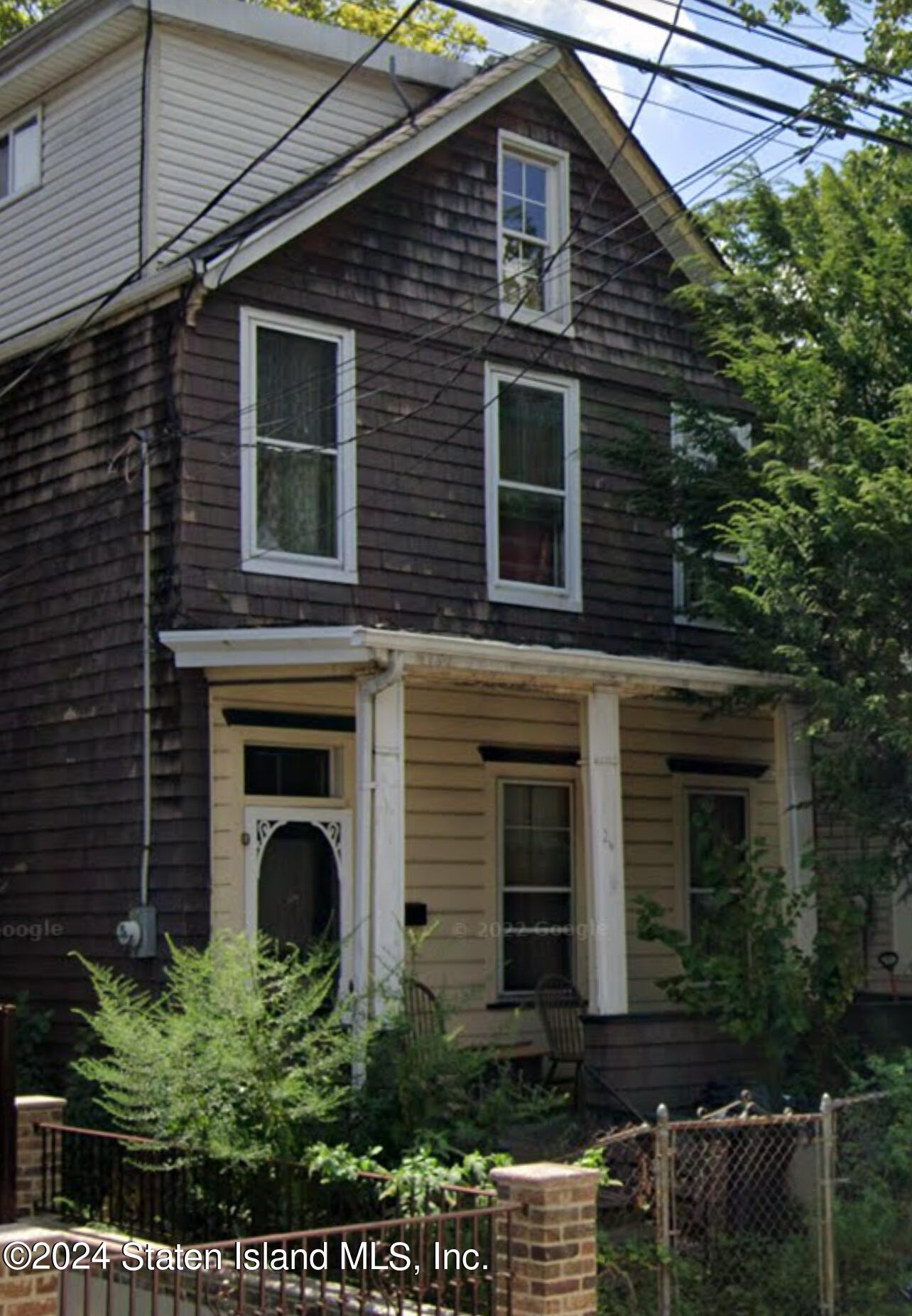 Metcalfe St, Staten Island, NY 10304