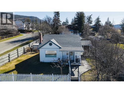 134 Fifth Ave S, Williams Lake, BC, V2G1K3 | Card Image