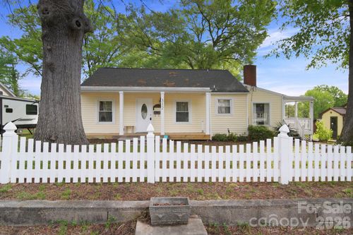 312 Cook St, Mooresville, NC, 28115-2410 | Card Image