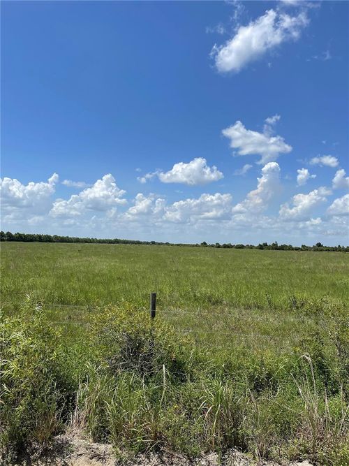 39 Ellie Ln, VENUS, FL, 33960-2404 | Card Image