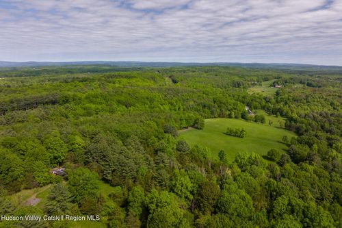 3838 Schoharie Tpke, Leeds, NY, 12451-1270 | Card Image