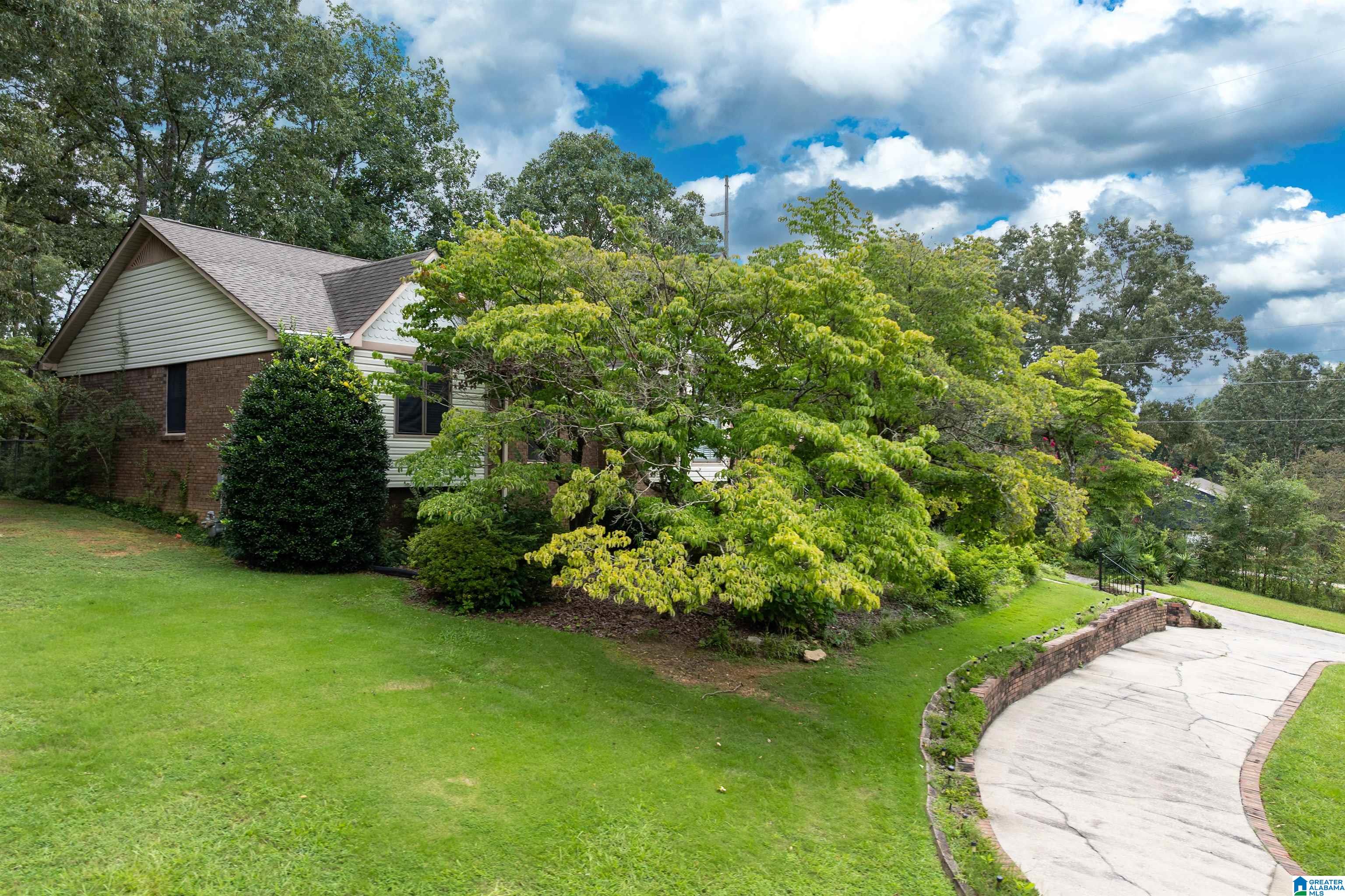 Residential in HOOVER 3