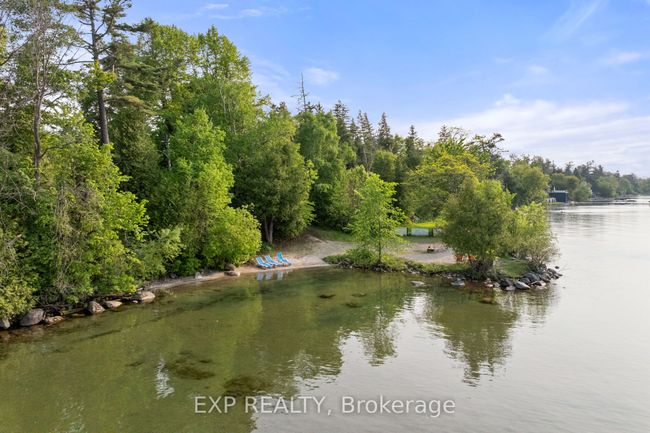 2 Birch Knoll Rd, House other with 5 bedrooms, 3 bathrooms and 5 parking in Sutton West ON | Image 5