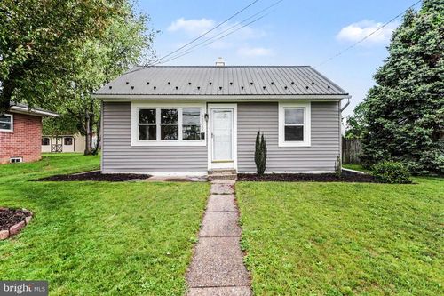 4302 Allen Rd, CAMP HILL, PA, 17011-6602 | Card Image