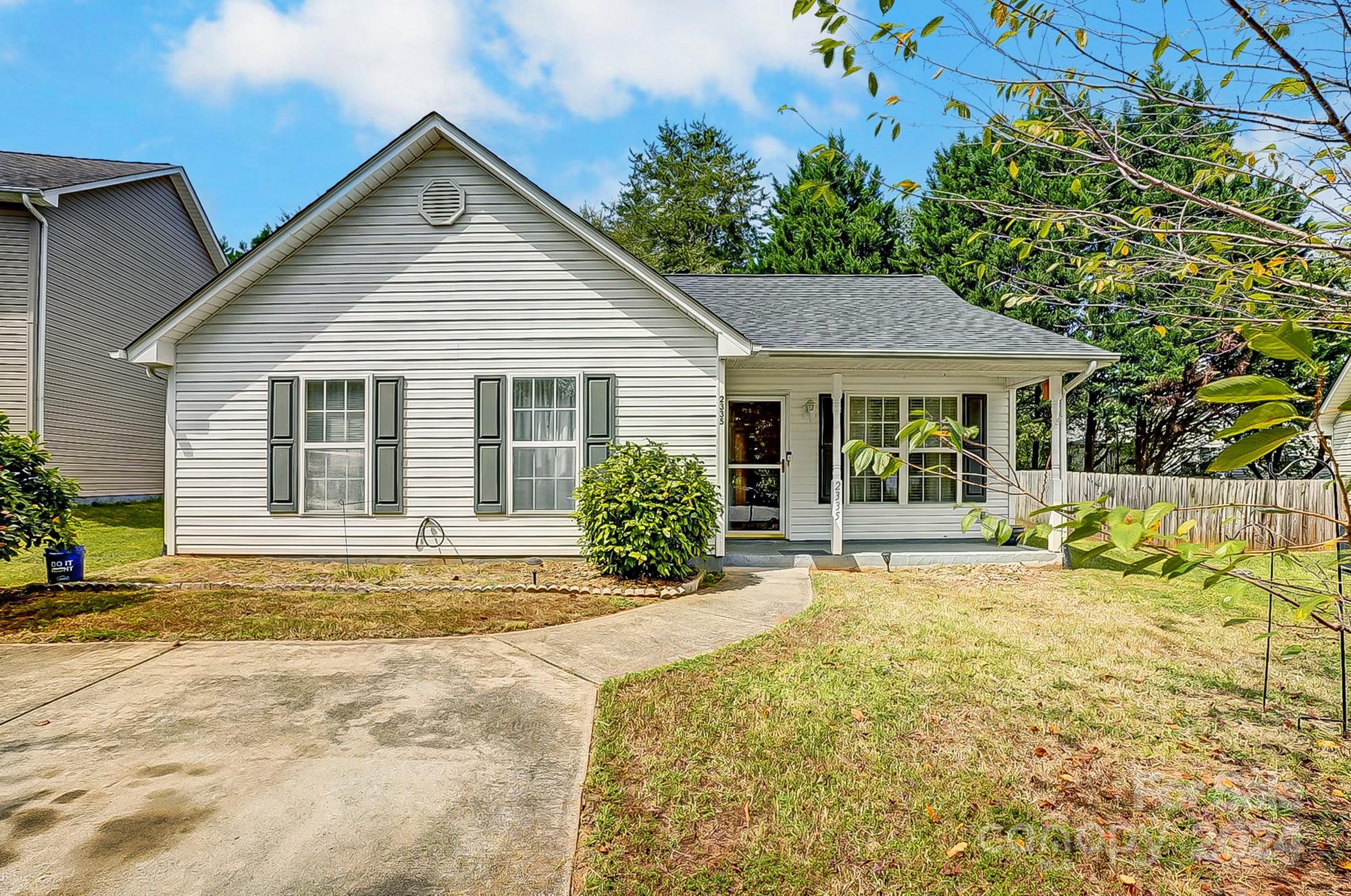 Lomax Ct, Concord, NC 28025