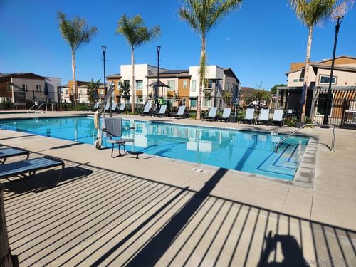 939 Crimson Leaf, Vista, CA, 92081 | Card Image