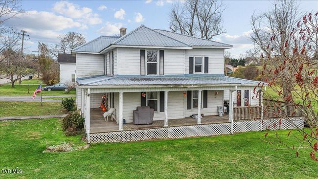104 Maple St, House other with 5 bedrooms, 3 bathrooms and null parking in Glade Spring VA | Image 36