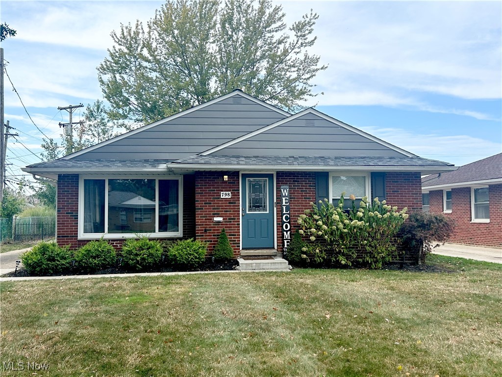 Bayridge Blvd, Willowick, OH 44095