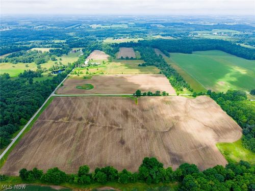 7785 Jewell Greenville Rd, Kinsman, OH, 44428-9303 | Card Image