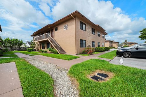 202-10049 Winding Lake Rd, Sunrise, FL, 33351-5846 | Card Image